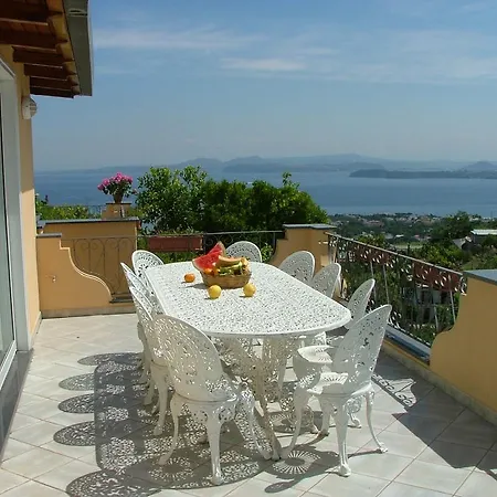Rosalia Aparthotel Barano dʼIschia